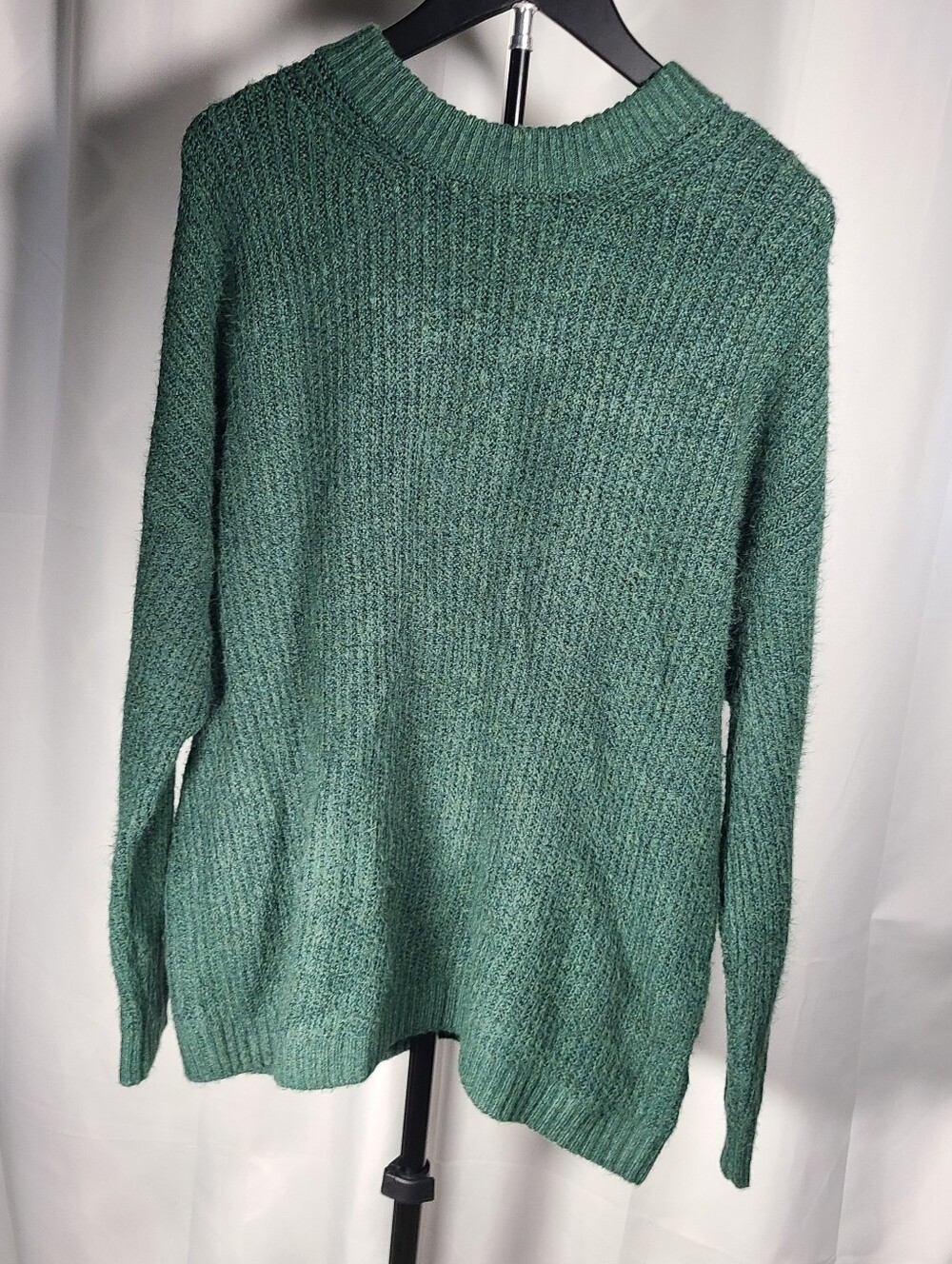 American Eagle Outfitters Dark Green Crewneck Knit Sweater